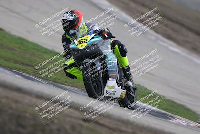 media/Nov-29-2025-TrackDaz (Sat) [[10ae2d9bce]]/B Group/Session 3 (Outside Grapevine)/